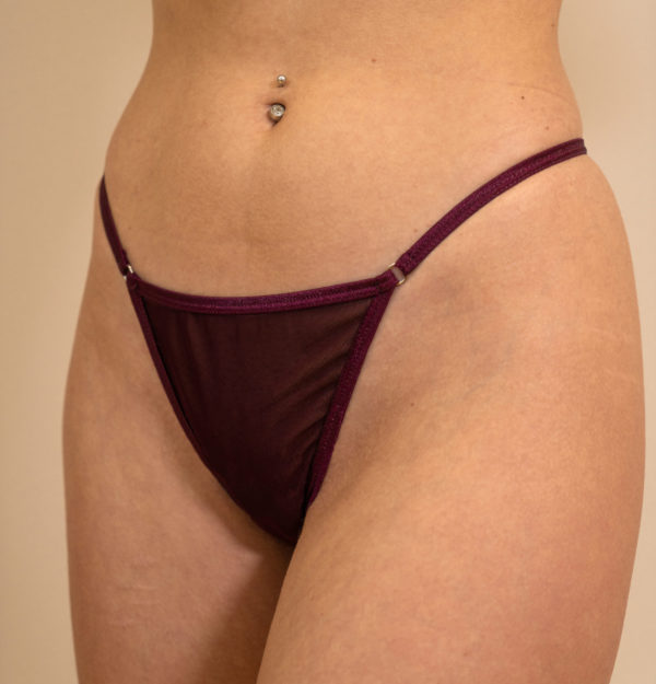 String taille haute en tulle avec "love " amovible